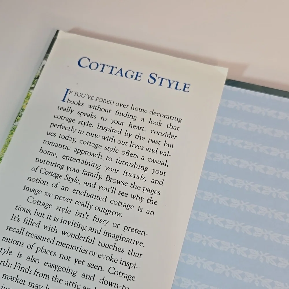 Cottage Style by Mary Wynn Ryan Hardcover Book Decorating Coffee Table 128 Pgs